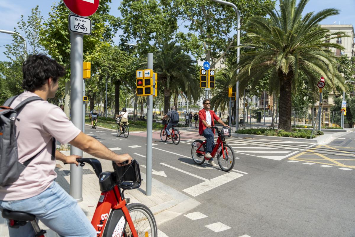 Direcció de carrils bici i zones pacificades